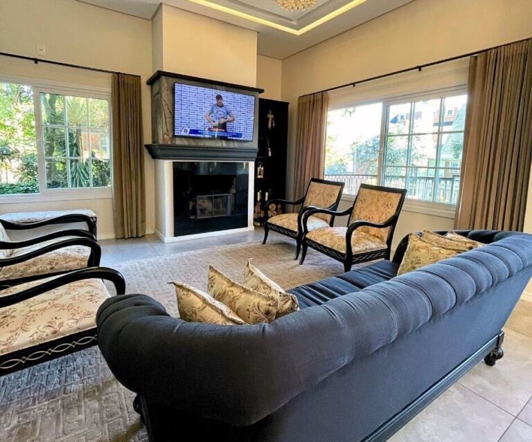 Laponia Hotel living